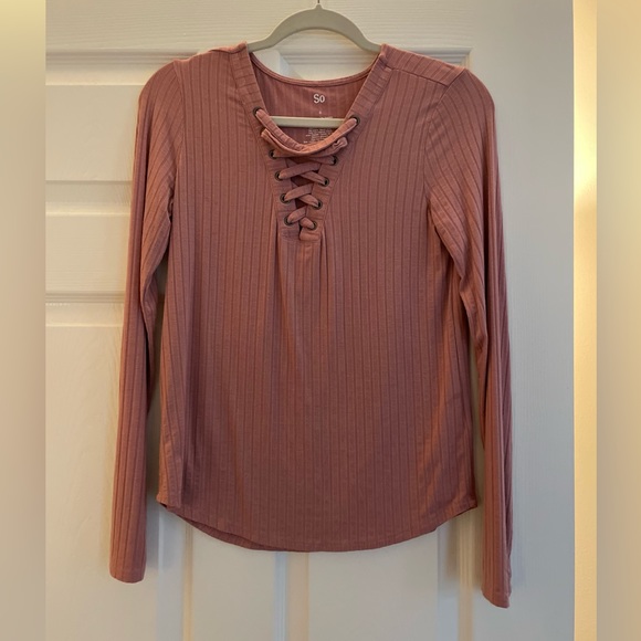 Long Sleeve Laced V Neck Top - Picture 1 of 2